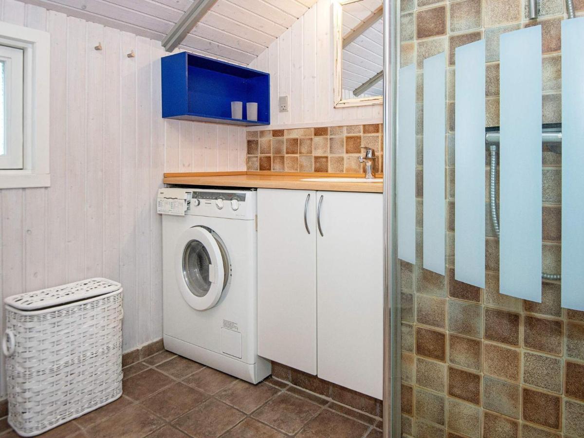 4 Person Holiday Home In R M Rømø Kirkeby Exteriör bild