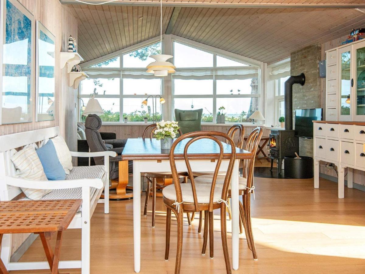 4 Person Holiday Home In R M Rømø Kirkeby Exteriör bild